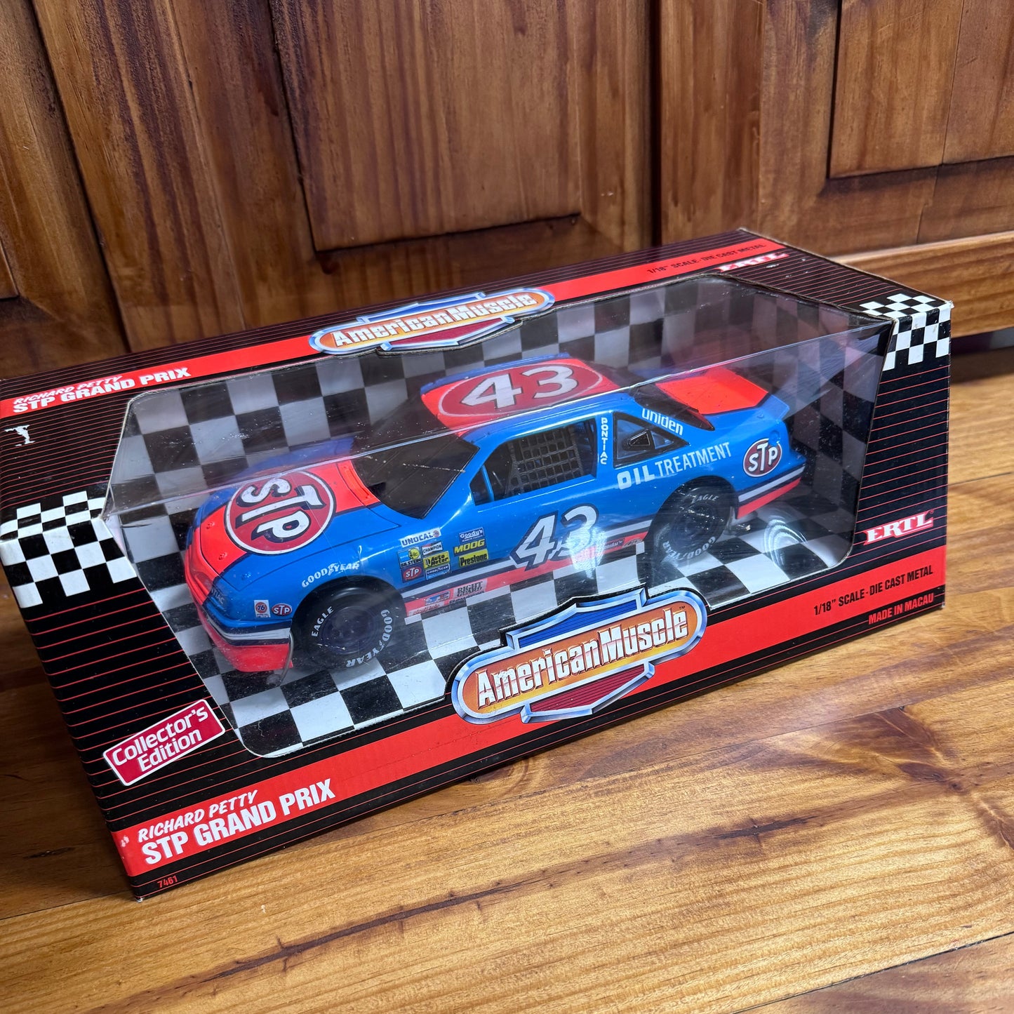Richard Petty STP #43 Grand Prix 4/15
