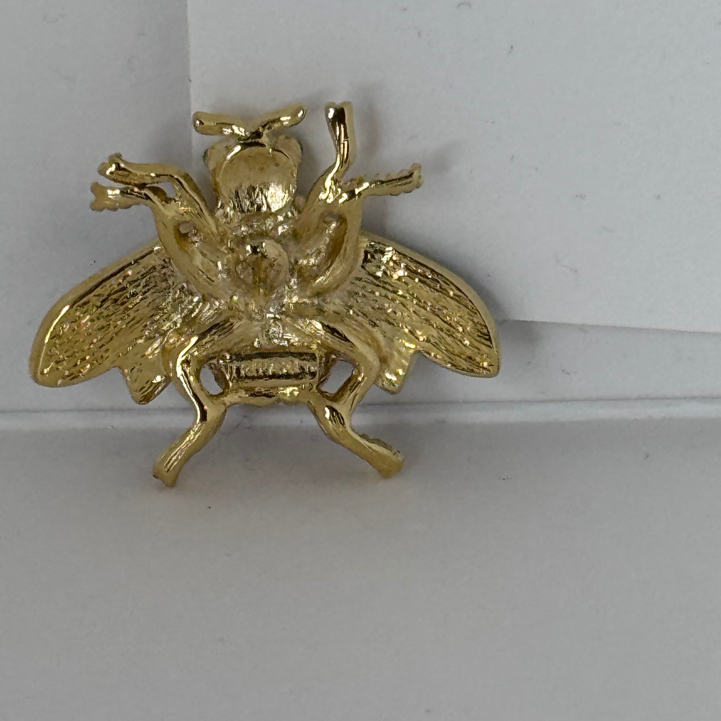 Vintage Trifari Bee Lapel Pin – Gold-Tone with Green & Amber Enamel Wings 3/1