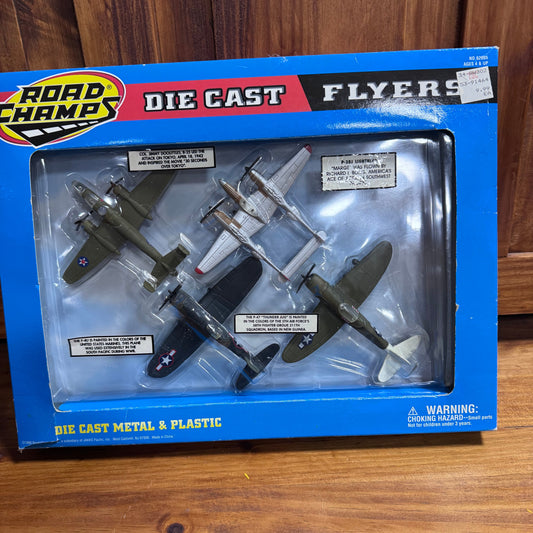 Road Champs WWII Die Cast Aircraft Set  4/46