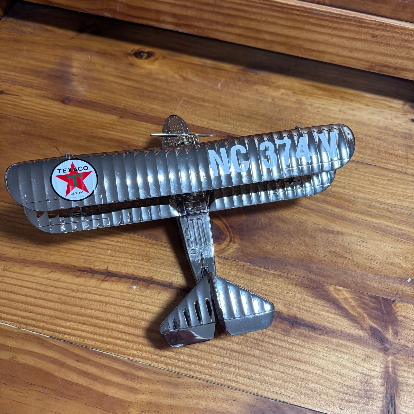 Texaco Wings “The Duck” Plane Bank   4/34