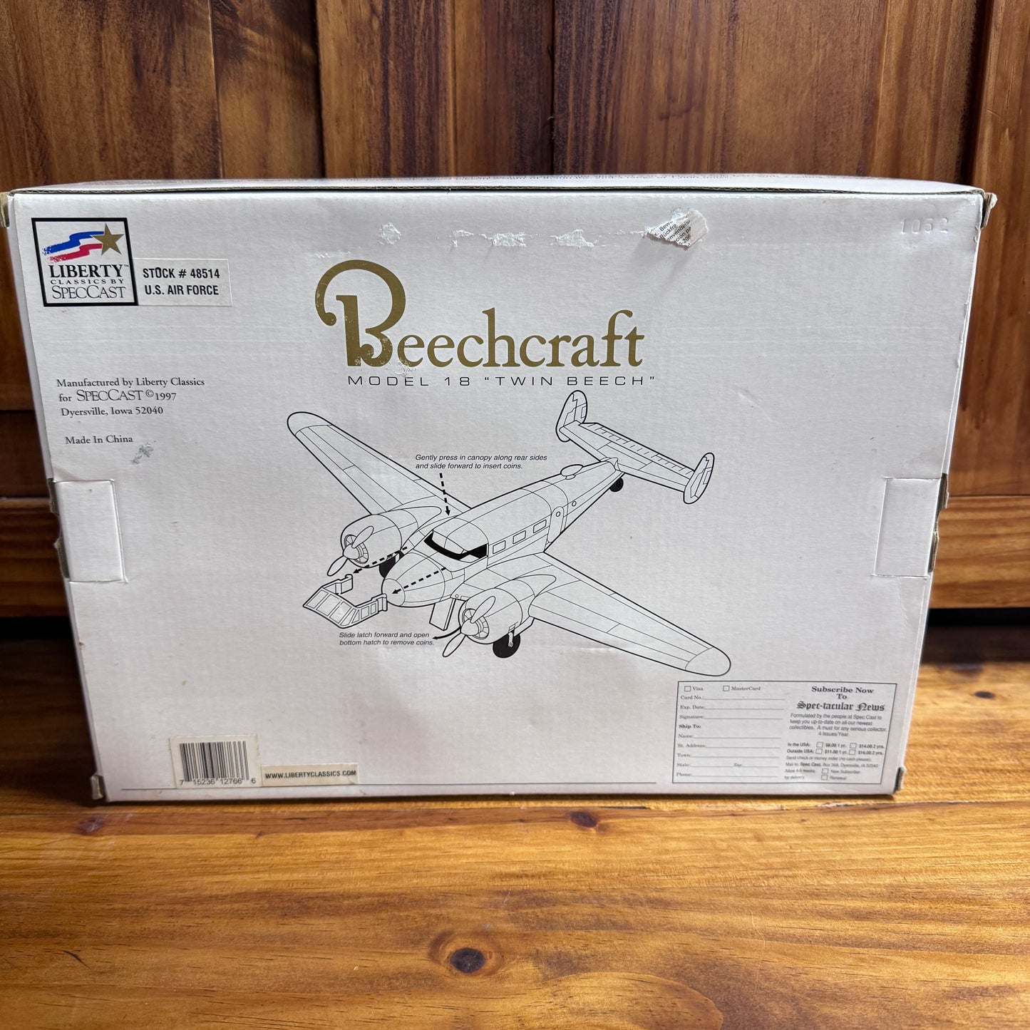 Beechcraft Twin Beech Model Plane   4/27