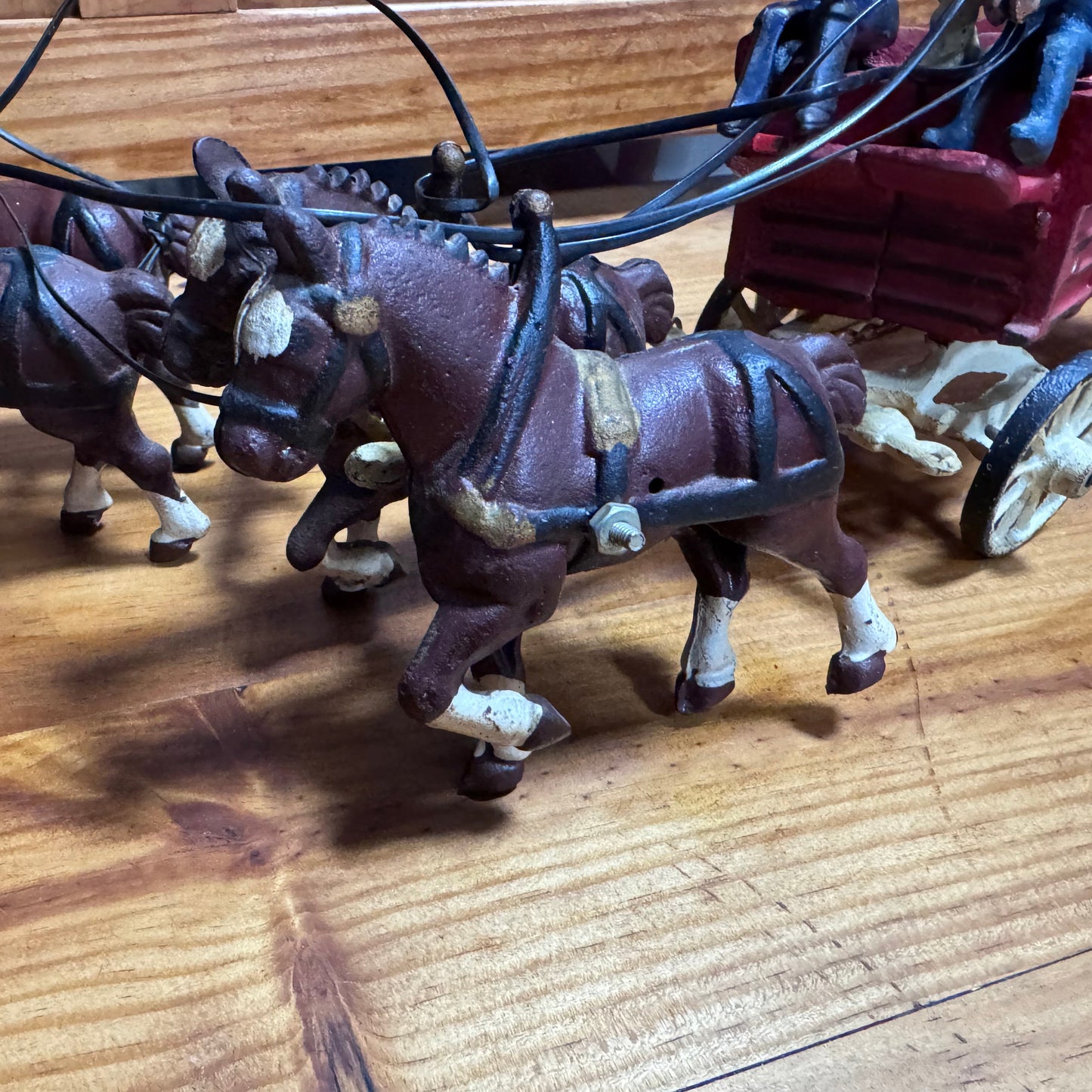 Antique Cast Iron 8 Horse Wagon Display 4/53