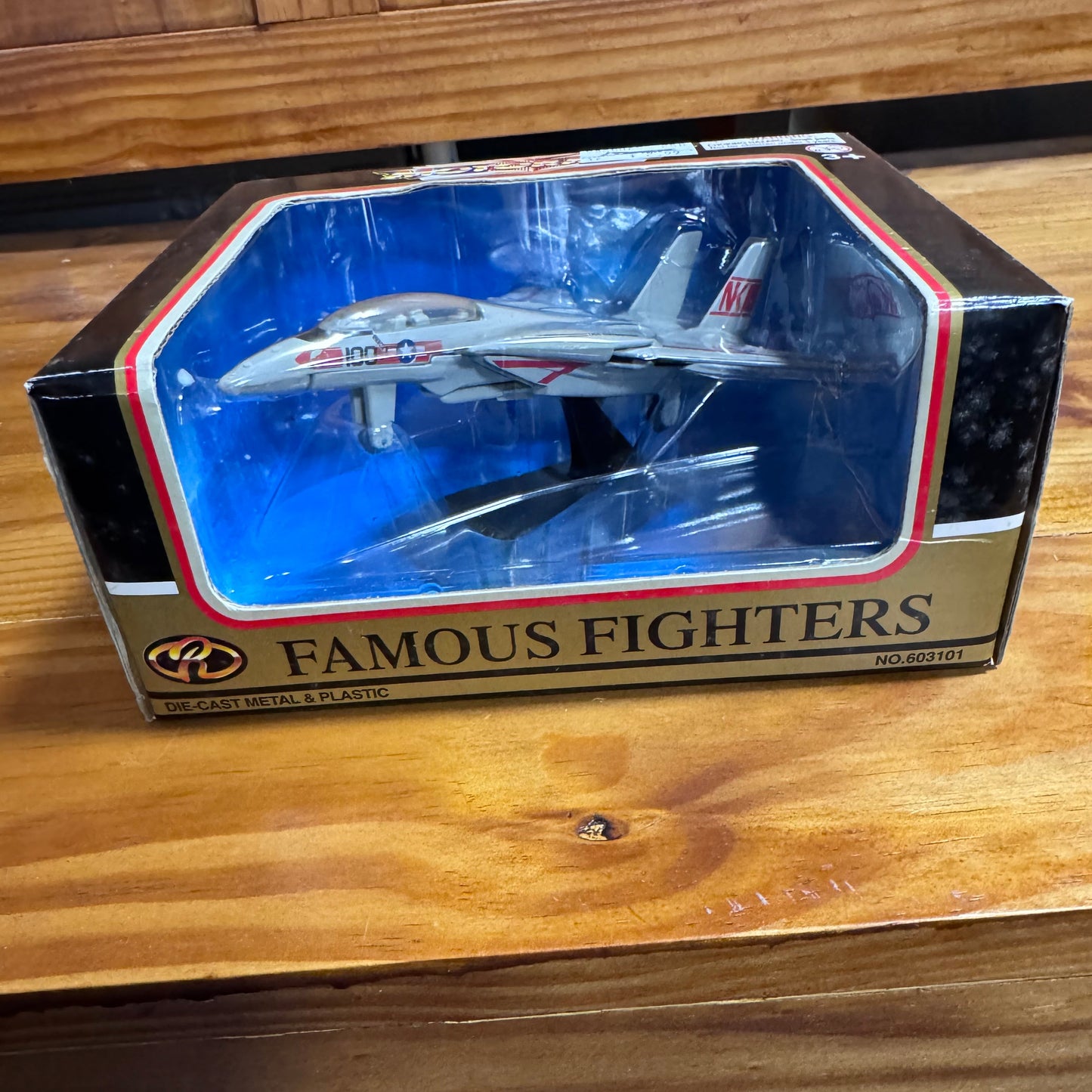 F-14 Tomcat Famous Fighters Die Cast Model Airplane  4/6