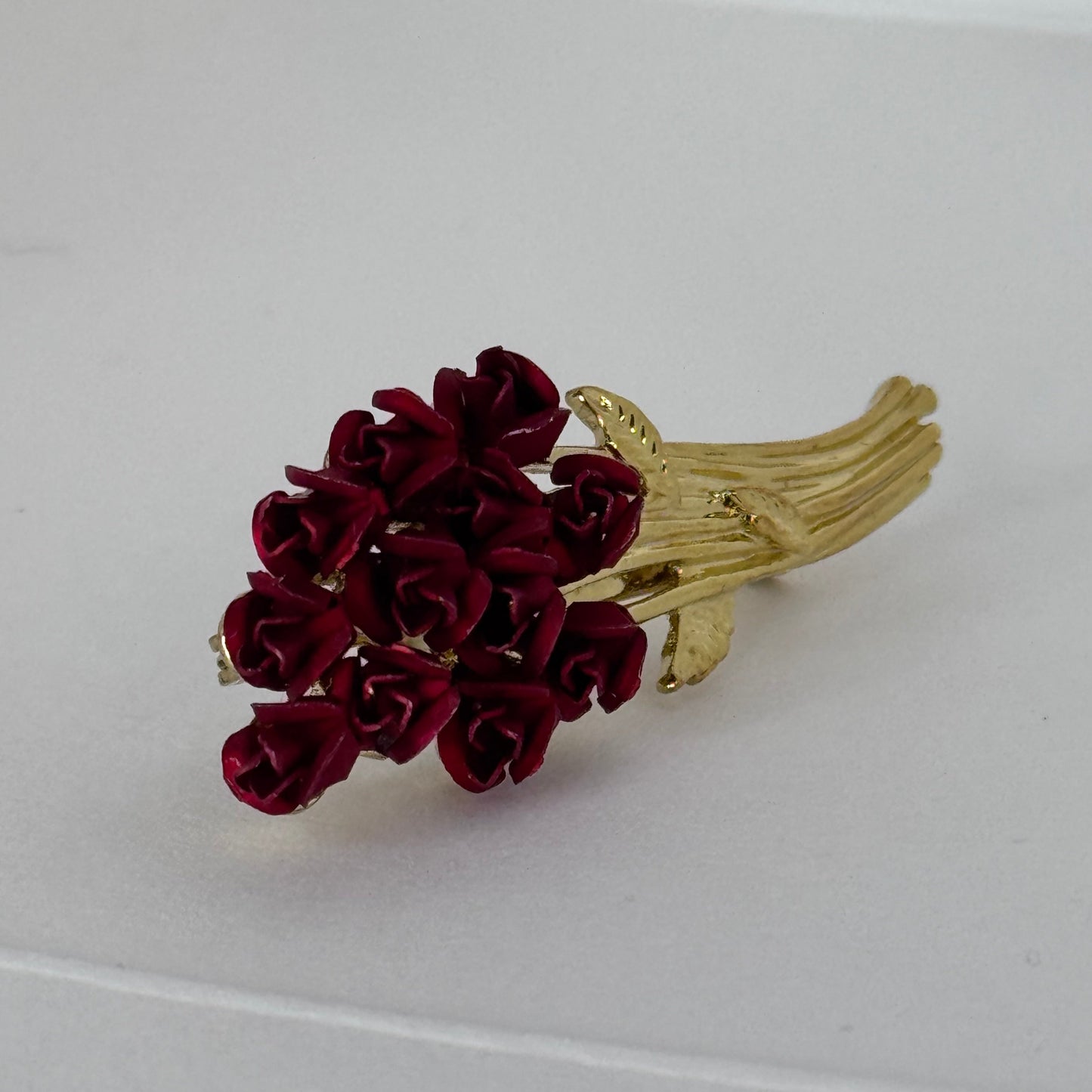 Vintage-Style Burgundy Rose Bouquet Brooch, Gold Tone    6/1