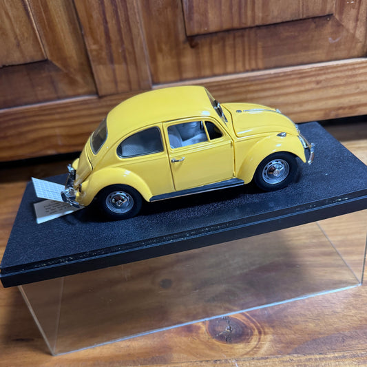 1967 Volkswagen Beetle 1:24 Die-Cast Model  4/52