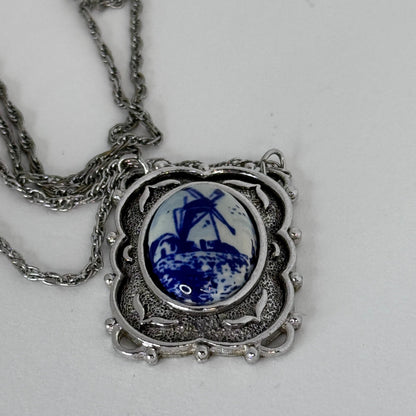 Vintage Sarah Coventry “Delft” Windmill Porcelain Cameo Pendant Necklace – Silver-Tone   7/1