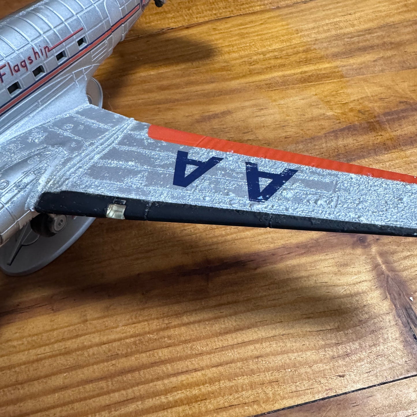 American Airlines Douglas DC-3 Die-Cast Metal Airplane Replica  4/30