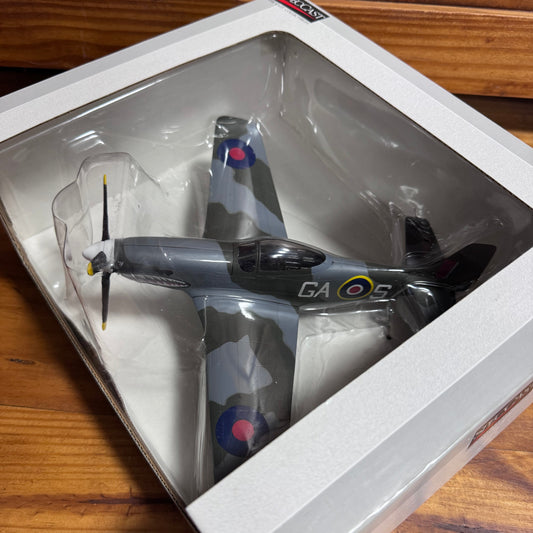 P-51D Mustang Bank  4/35