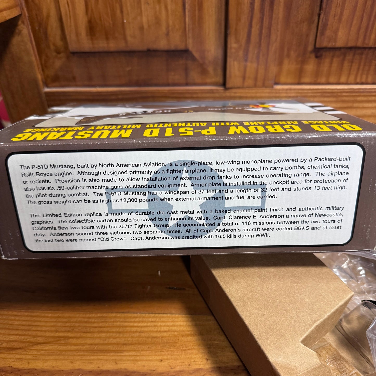 Old Crow P-51D Mustang Die-Cast Airplane Collector Model  4/31