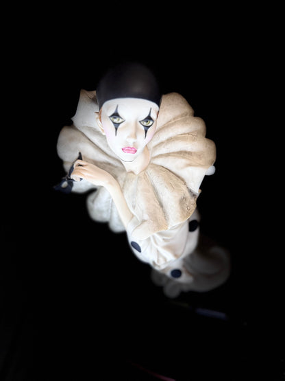 Giuseppe Armani (G. Armani) Porcelain Pierrot Figurine on Wood Base – Signed    26/1
