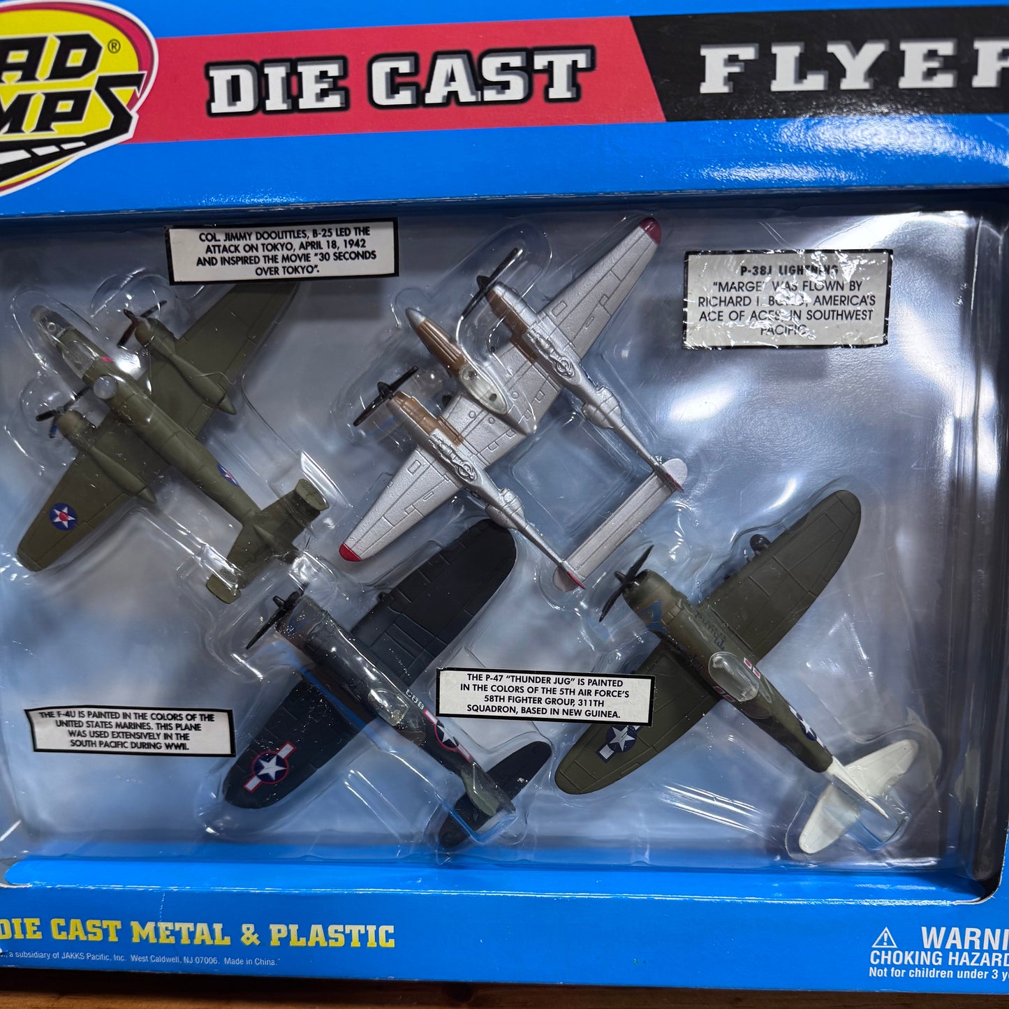 Road Champs WWII Die Cast Aircraft Set  4/46