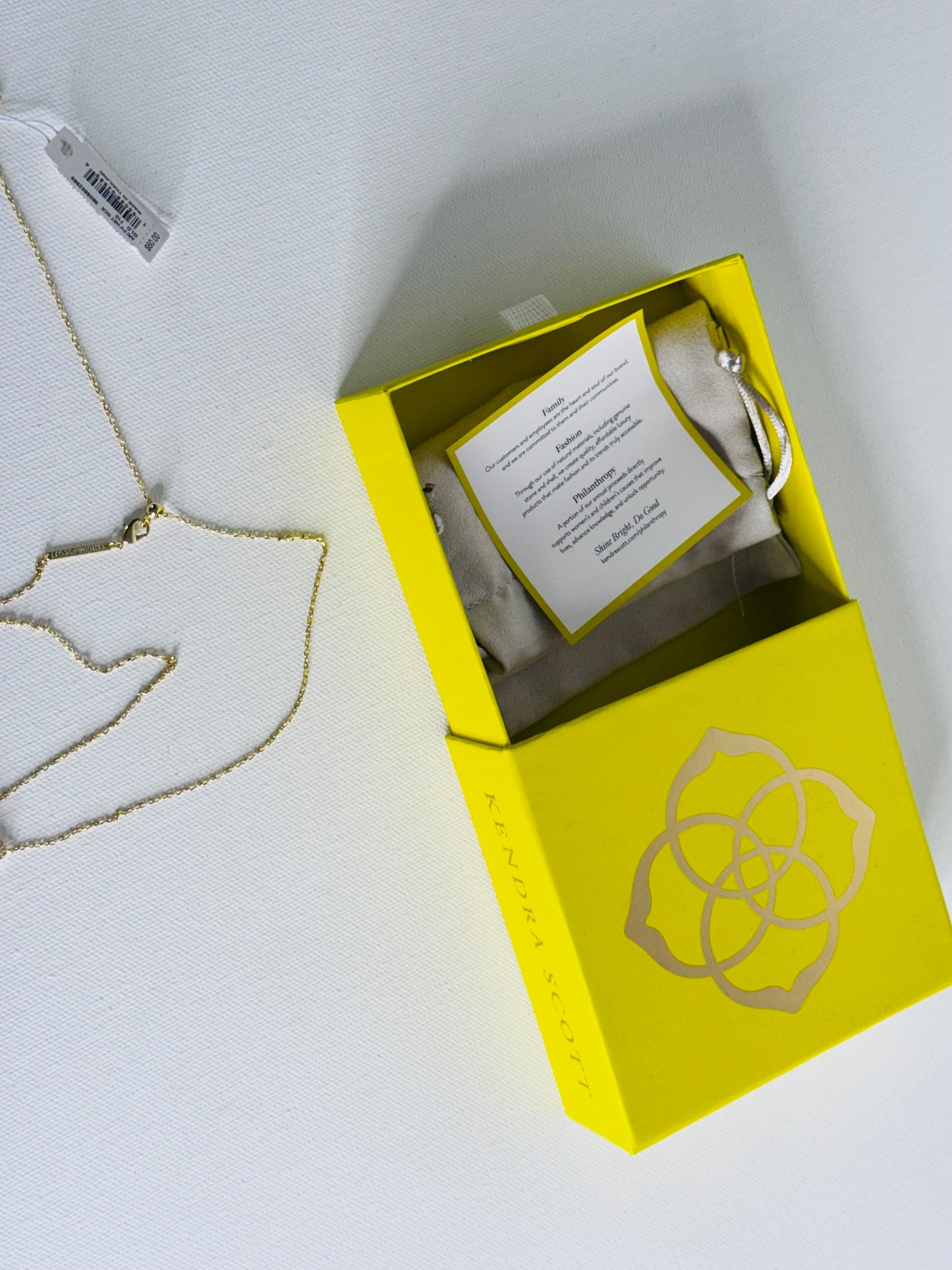 #34  Kendra Scott Ari Pavé Crystal Heart Necklace in White Crystal – Gold Tone, New in Box