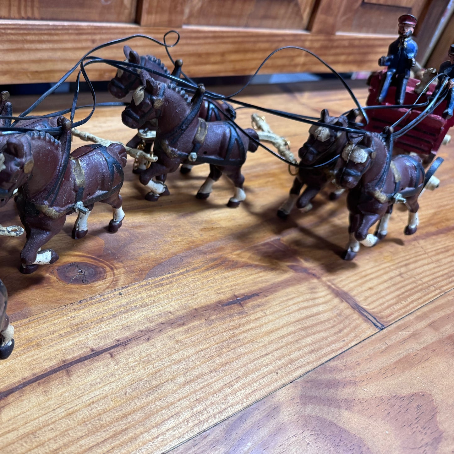 Antique Cast Iron 8 Horse Wagon Display 4/53