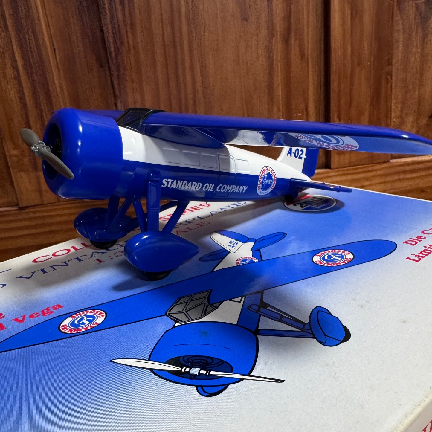 Amoco Lockheed Vega Airplane Bank 4/36