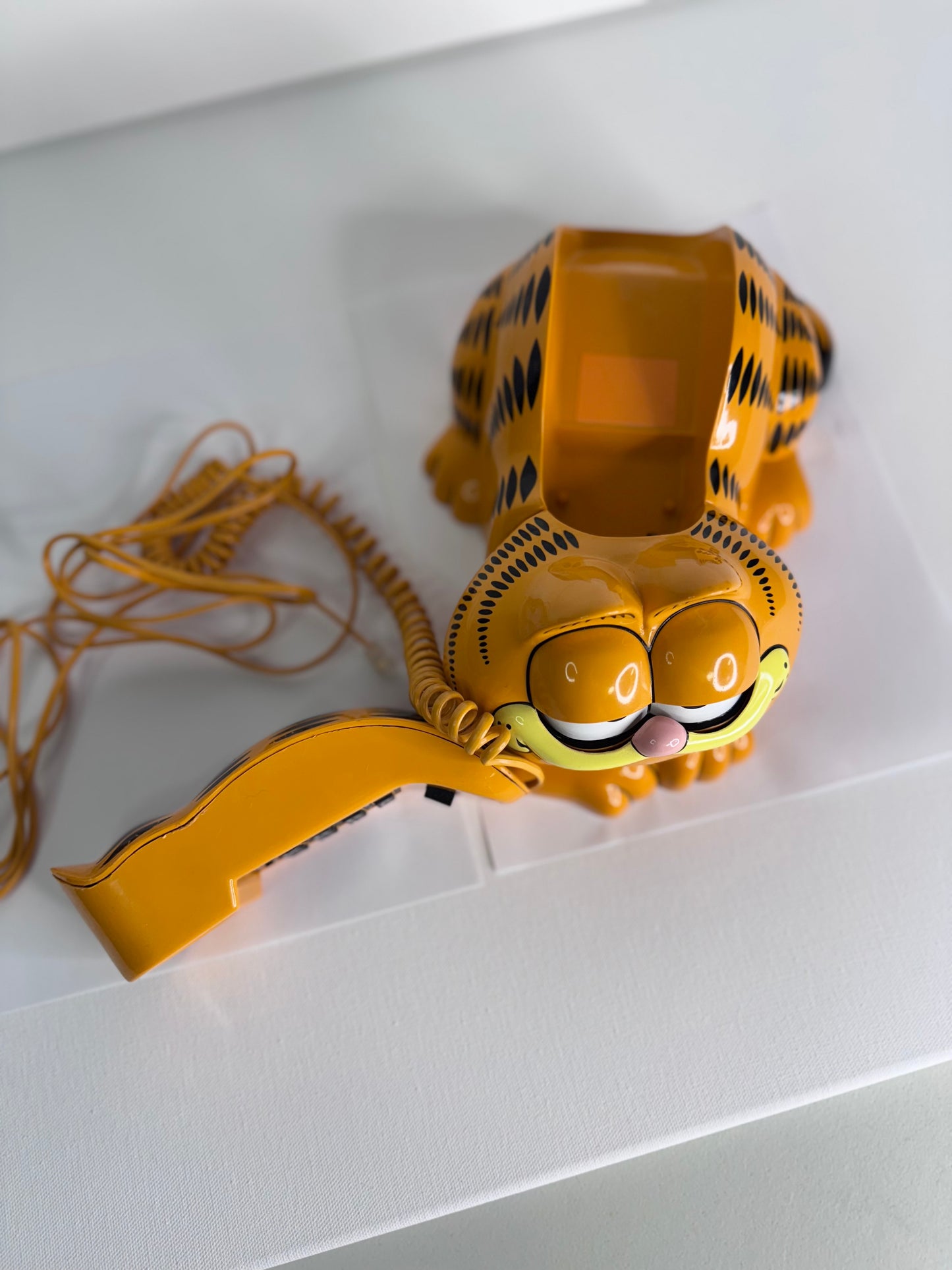 #22  Vintage Tyco Garfield Telephone – 1980s Cat Phone with Original Box