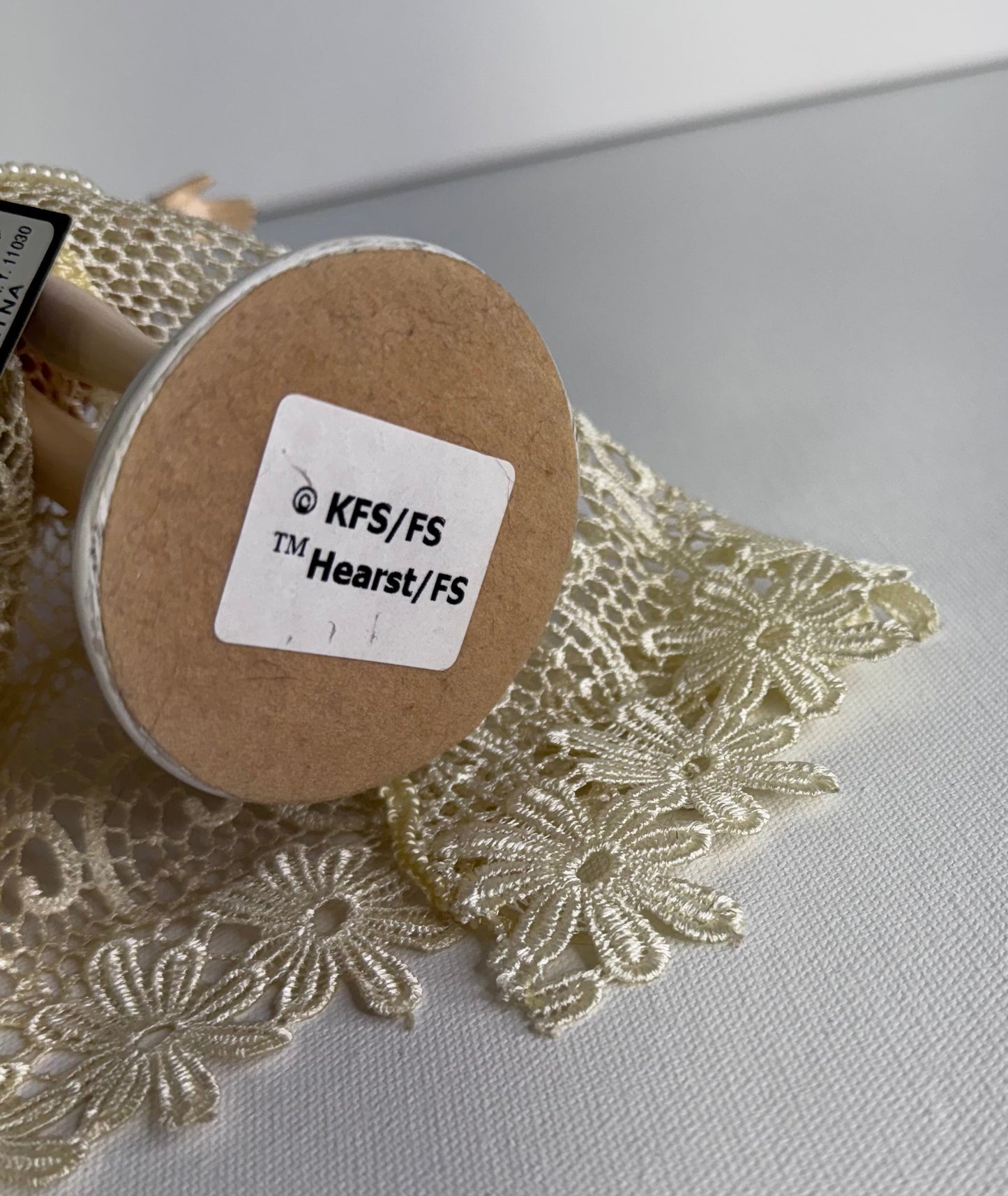 #27  Betty Boop Figurine – Elegant Lace Dress & Wide-Brim Hat, Resin Statue