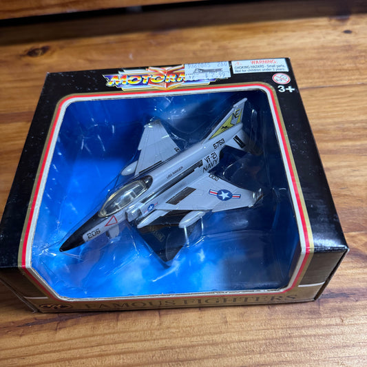 Motormax VF-21 Navy Fighter Jet Model  4/44