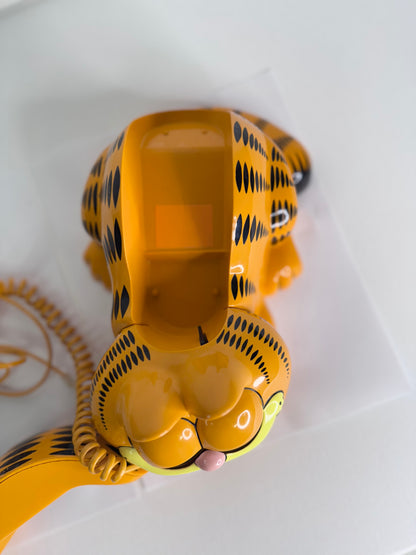 #22  Vintage Tyco Garfield Telephone – 1980s Cat Phone with Original Box