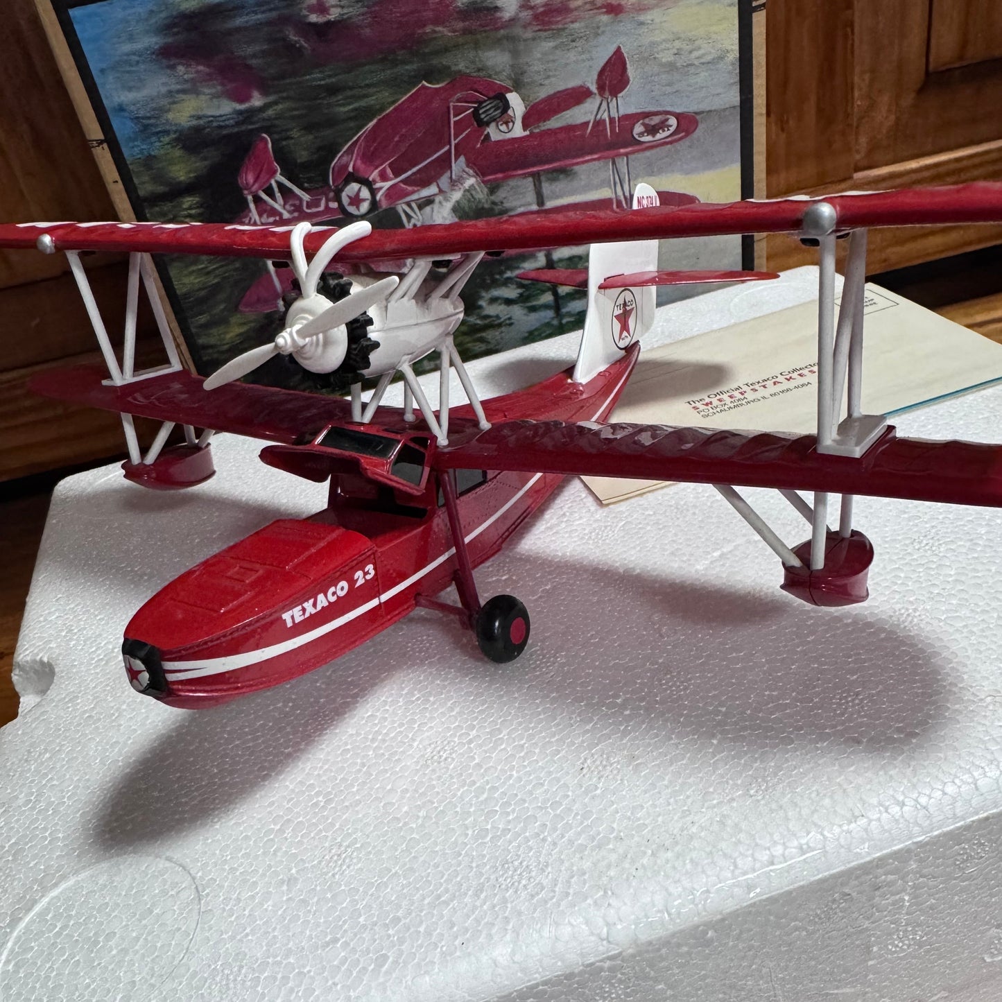 Wings of Texaco “The Duck” 1936 Keystone-Loening Commuter airplane model  4/9