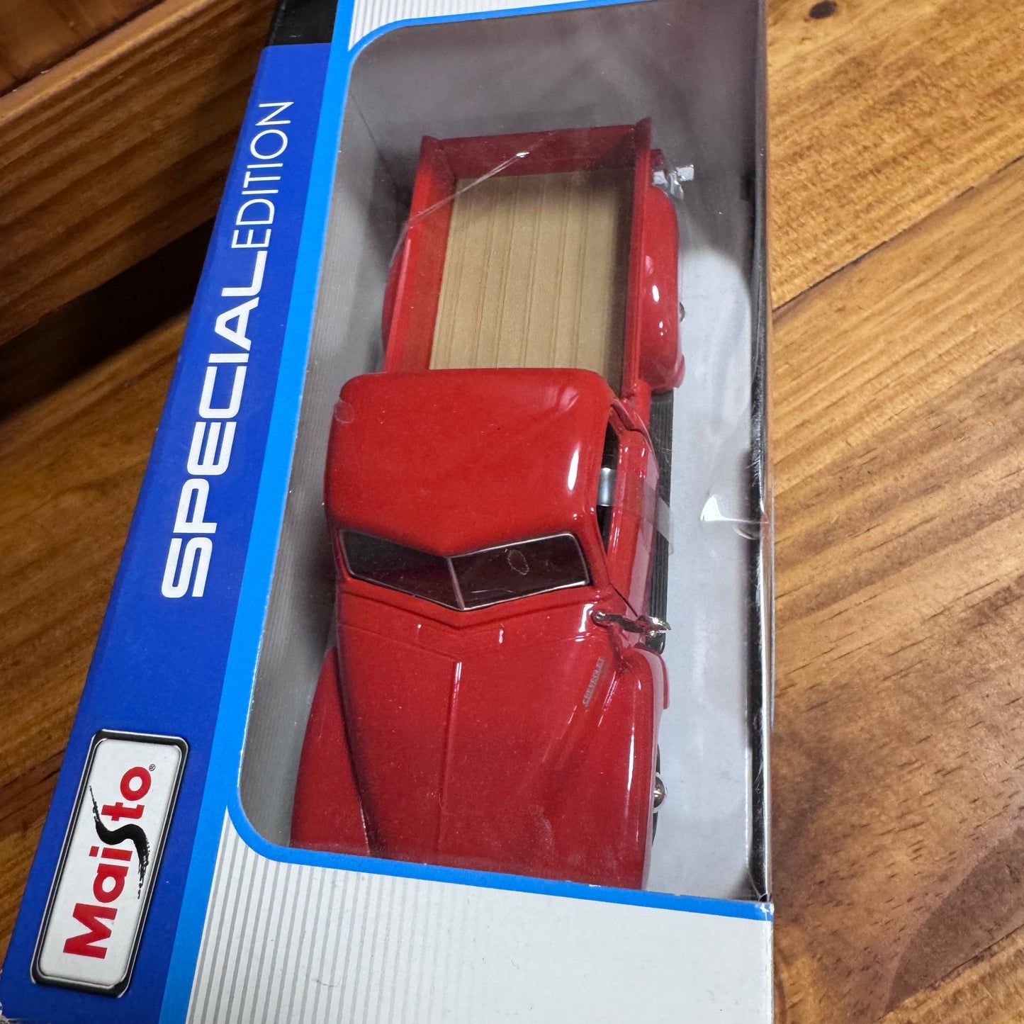 Maisto 1950 Chevrolet 3100 Pickup Special Edition Die Cast Truck 1:25 4/4