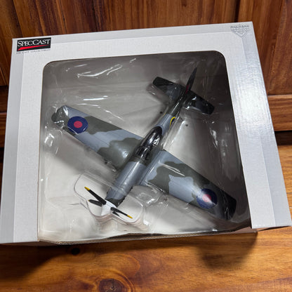 P-51D Mustang Bank  4/35