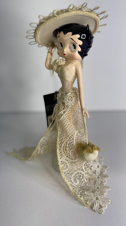 #27  Betty Boop Figurine – Elegant Lace Dress & Wide-Brim Hat, Resin Statue