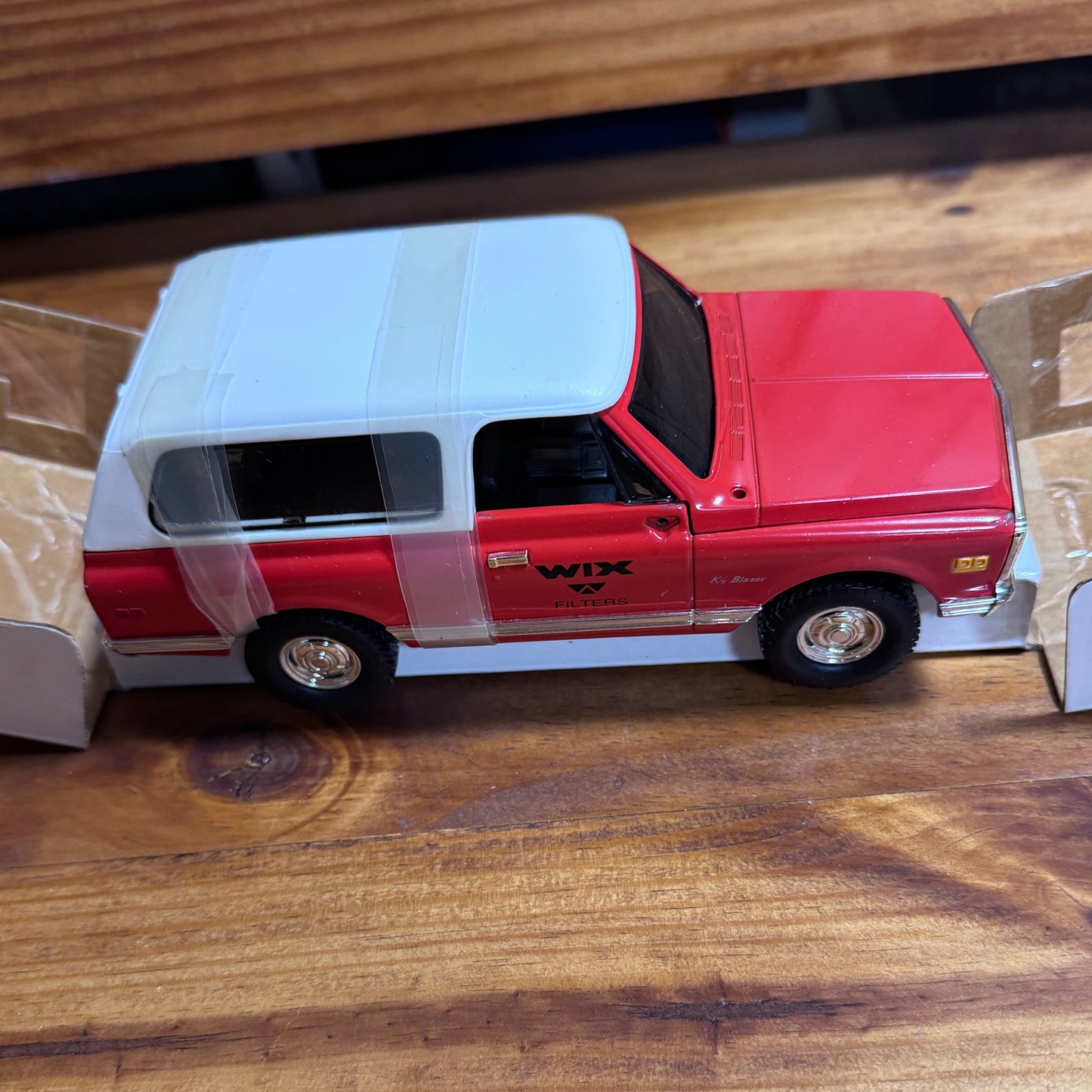 1969 Chevy Blazer Bank ERTL Collectible  4/38