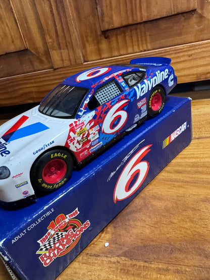 Mark Martin Valvoline #6 Ford Taurus 1:24 4/48