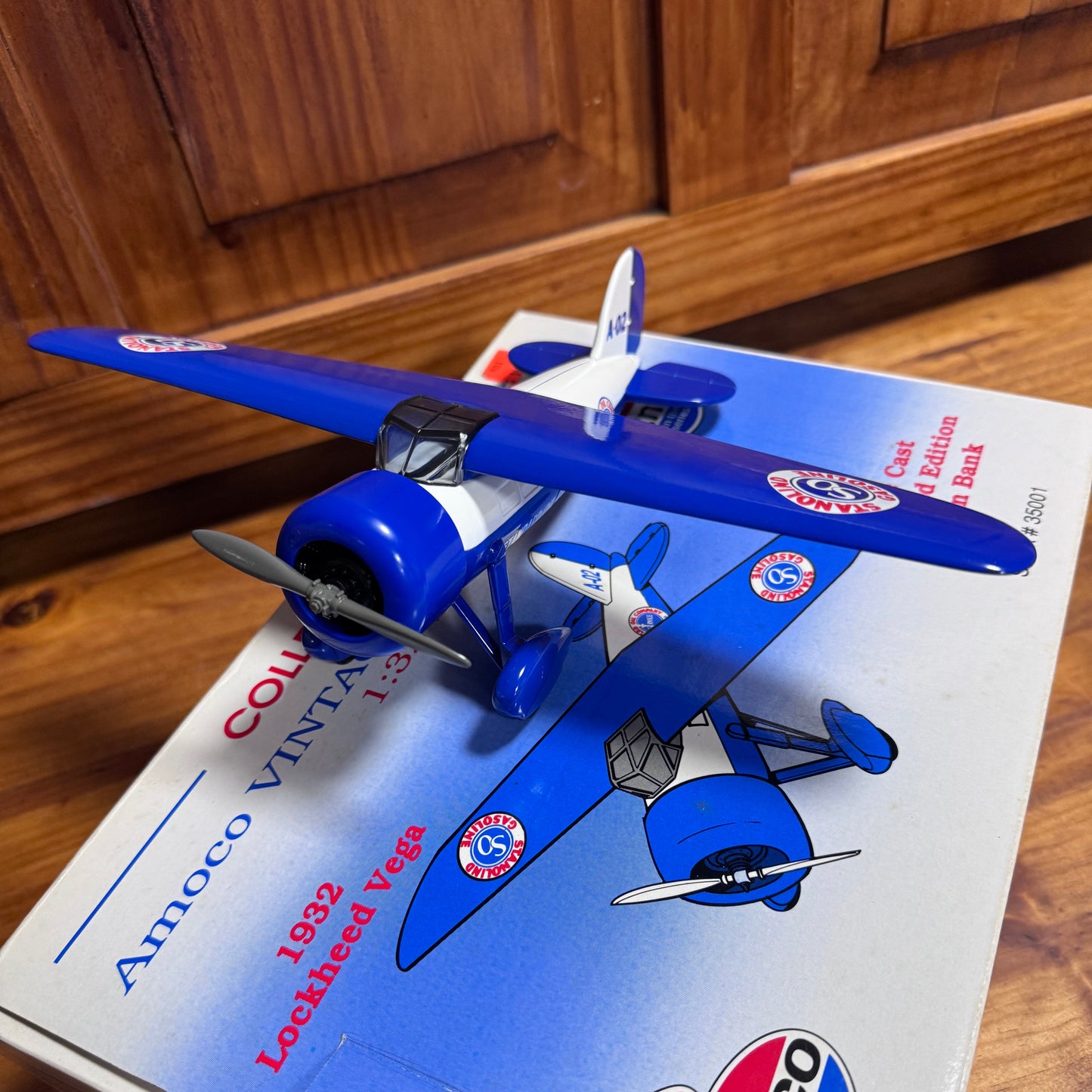 Amoco Lockheed Vega Airplane Bank 4/36